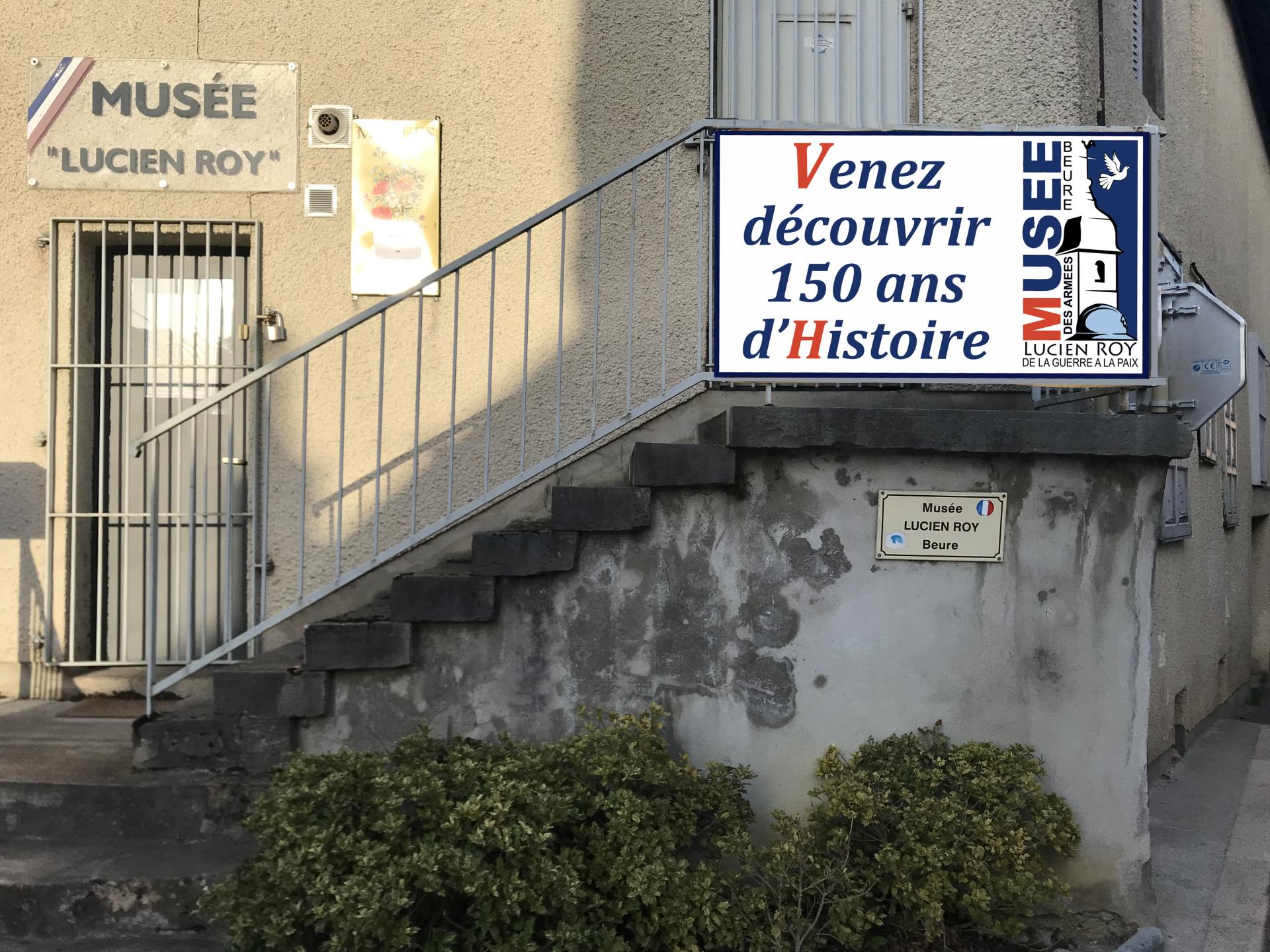 Photo devant musee